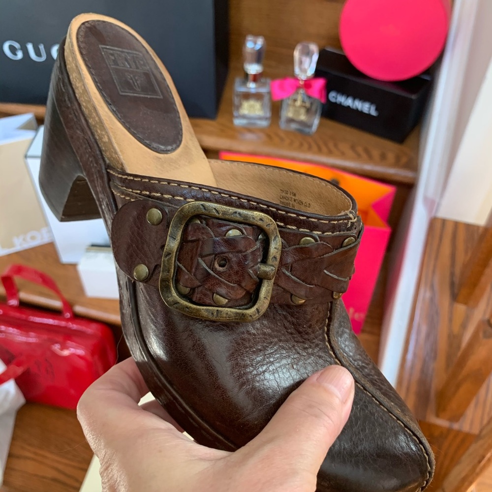 Frye Leather Clogs - Picture 9 of 16